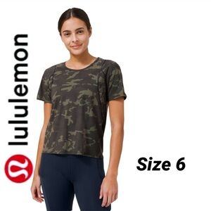 Lululemon Outrun the Heat Short Sleeve camo size 6